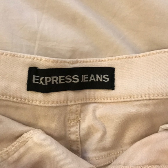 Express Jean Shorts - Picture 2 of 4